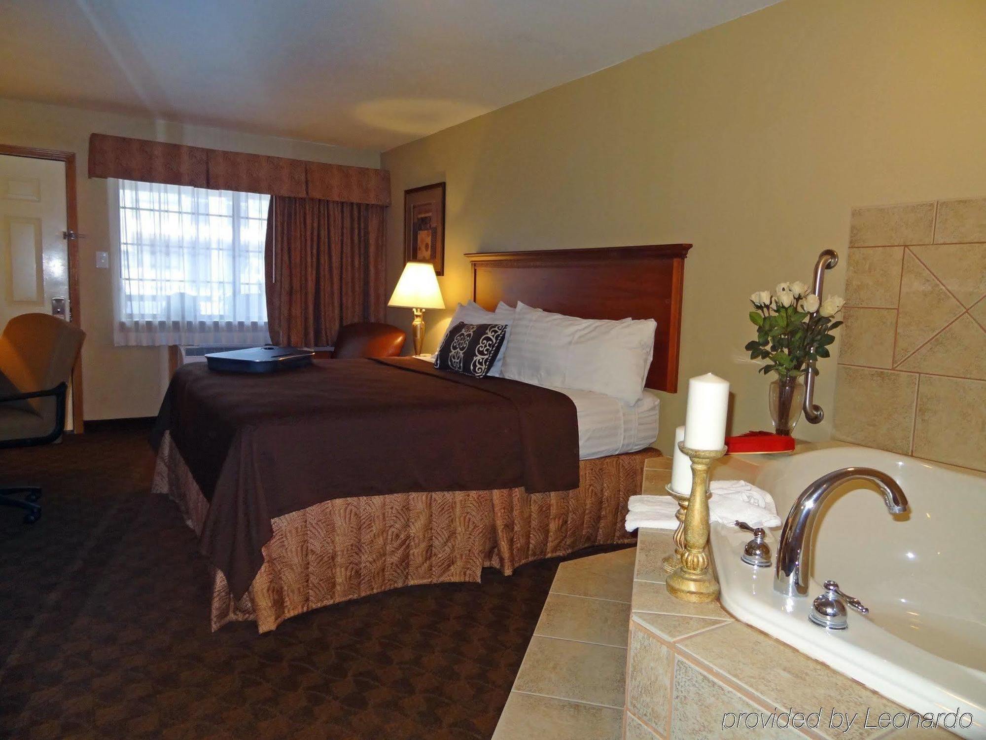 Best Western George West Executive Inn Room photo
